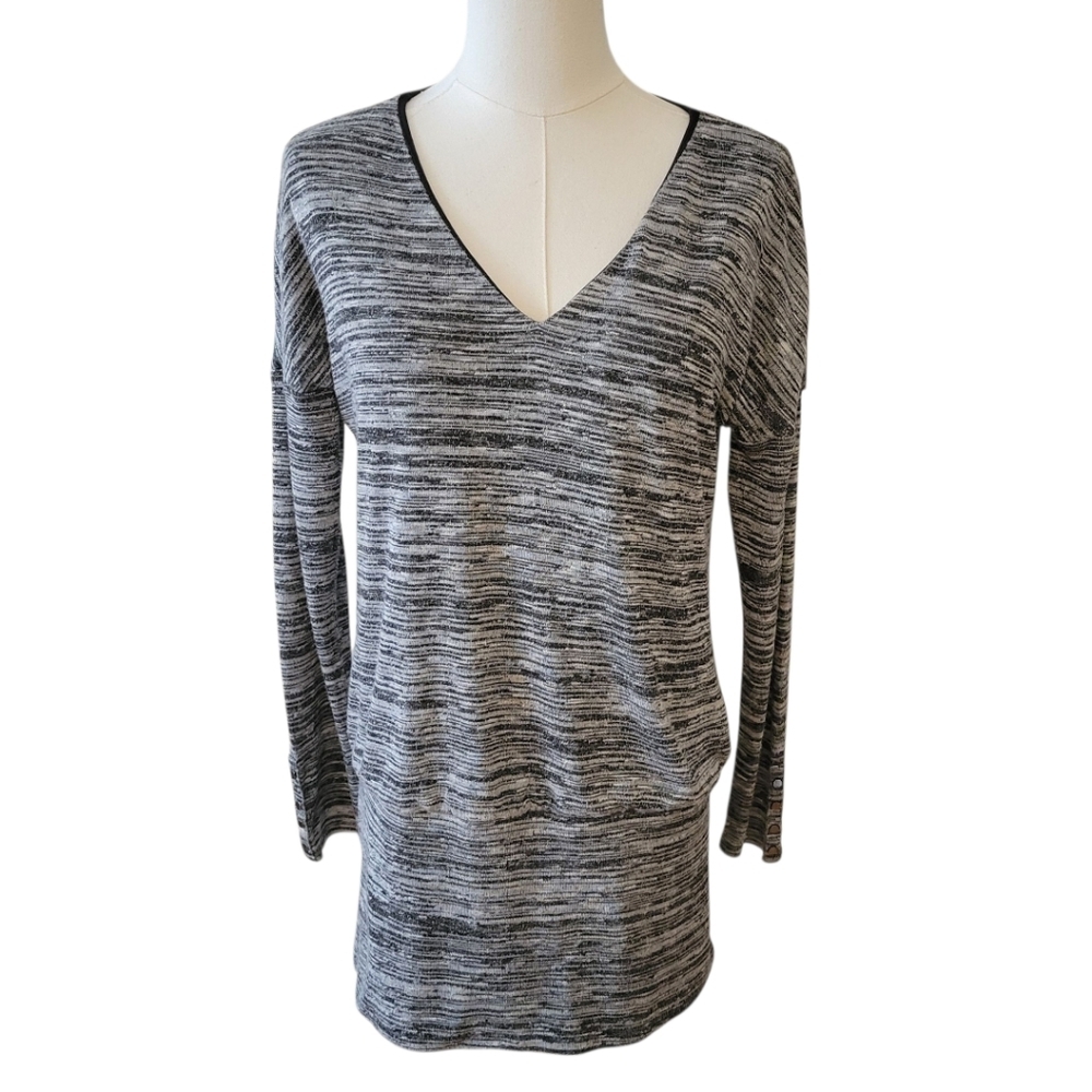WHBM Black & Gray Long Tunic Top Size XS